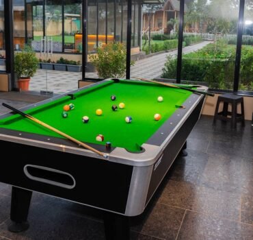 Premium-Pool-Table